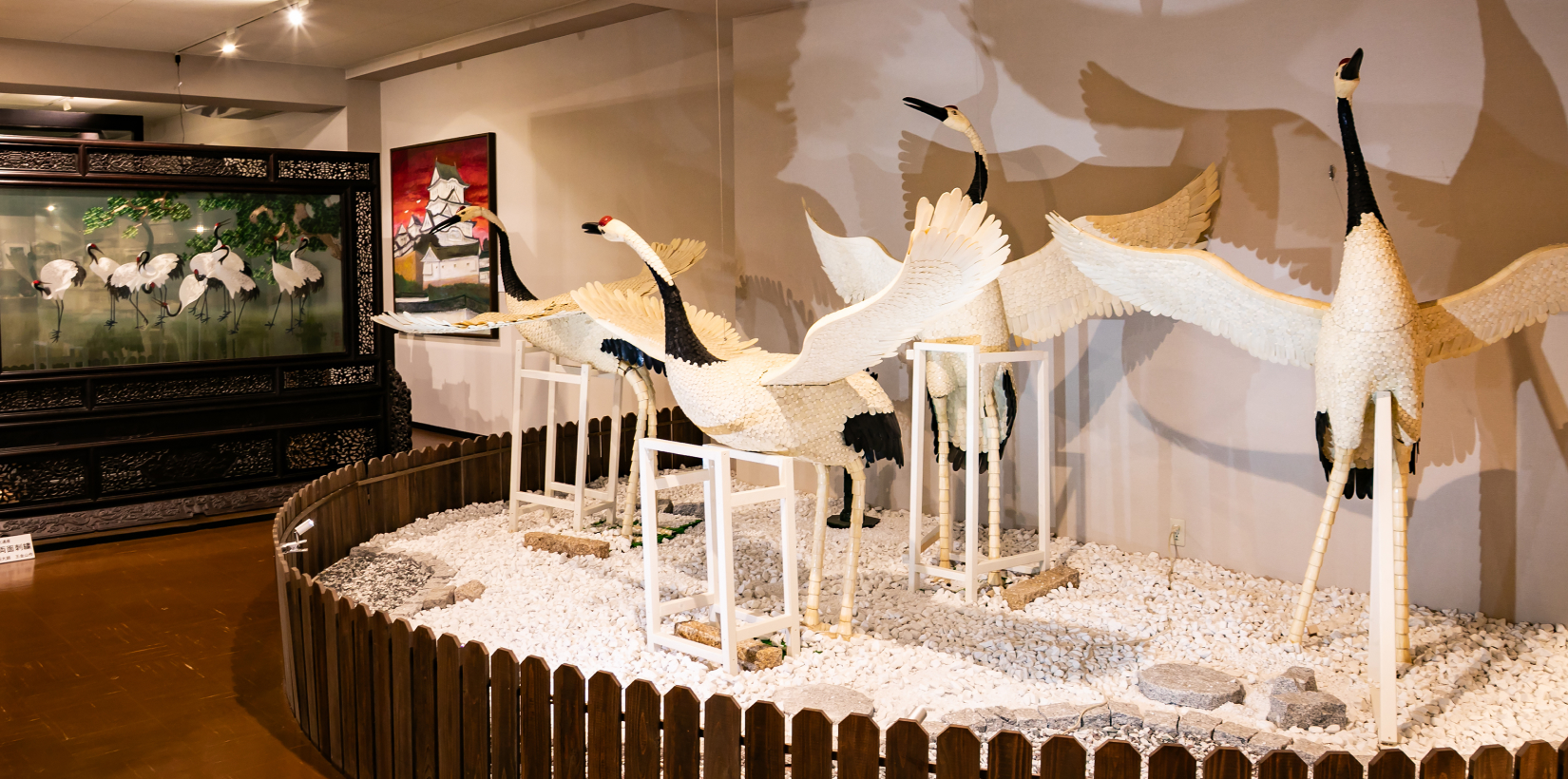 世界最大級の象牙彫刻と出会う、圧巻の美術館